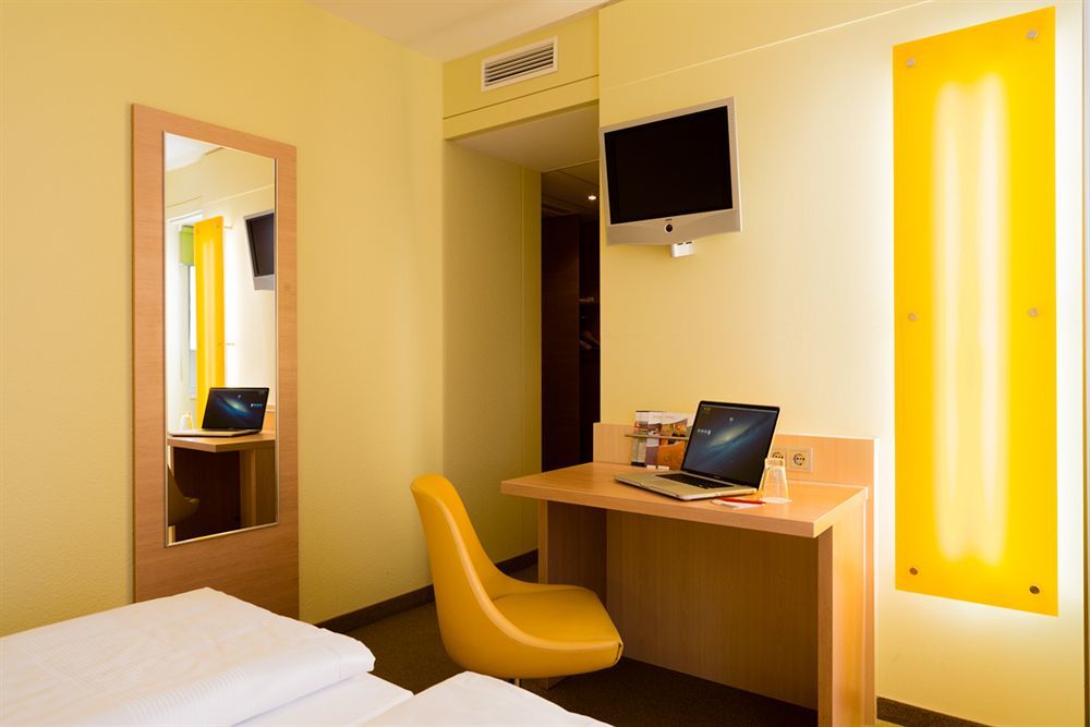 האאר Acomhotel Muenchen-Haar מראה חיצוני תמונה